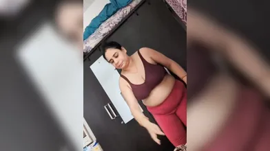 Punjabi milf mom changing clothes in front of her son