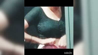 Balck bra bhabhi