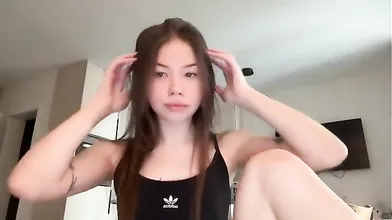 Cute blonde amateur webcam teen masturbating