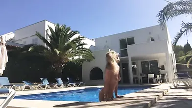 Glamour blonde babe outdoor deepthroat