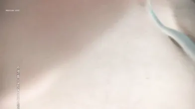 大花臂纹身女孩，设备清晰，角度专业，外围小姐姐颜值不错，美乳温柔激情啪啪