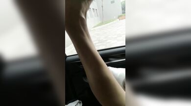 阿姨被操得很勞累毛督白了