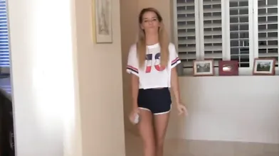 Fucking That Pussy Hard Till She Squirt (23 - Bella Rose