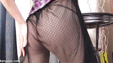 Blonde tight pussy babe has solo toy fun