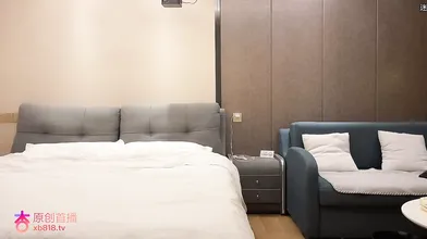 杏吧王安全5-约操身材高挑淑女型的邻家小妹妹，床上床下极致反差，表情投入，床上一直喊好爽让我不要停用力干