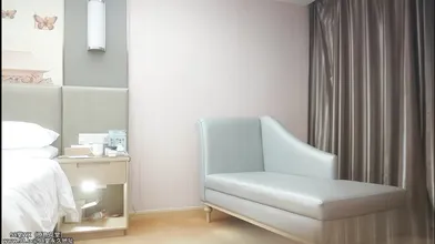 利大傻鳥花三千找到有料大奶