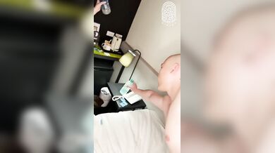 光頭阿強-01