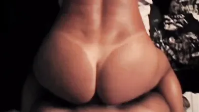 Morena Rabuda Bronzeada