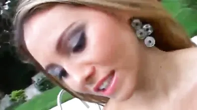 Laura Loira Bronzeada