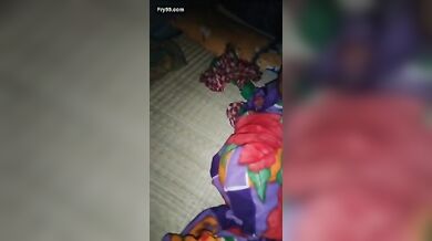 Tamil Girl Big Boobs Pressing