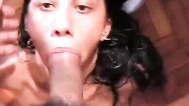 Monique BF Resumido