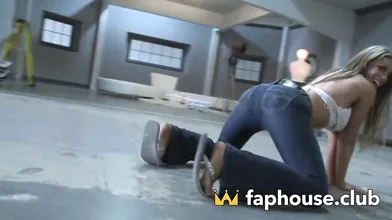 Tall, Blonde Babe's Pleasure Scream While Her Juicy Box Is Hammered - Ultimate XXX!