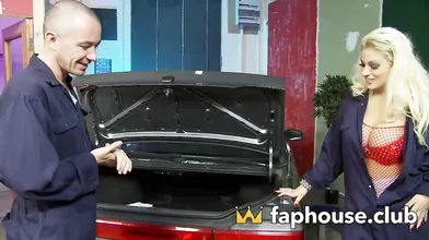 Seductive Katie Kaliana's Massive Boobs In Unbridled XXX Action!