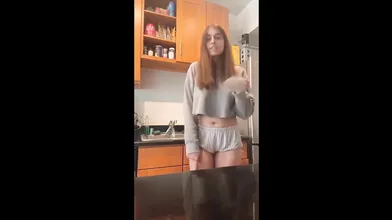 babe tease and move in outfit