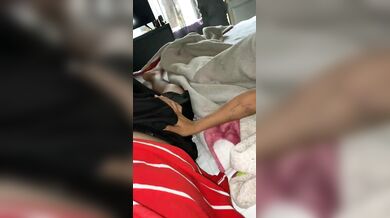 Petite Follando 2