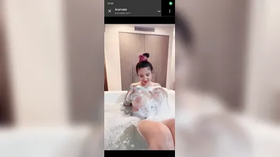 Carlaroseblack Apelo