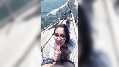 Carla Jugando Solota