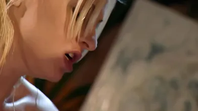 Scene 5 - BOBBI EDEN - Contacts (2003)