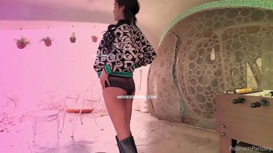 Poonam Pussy In Boots