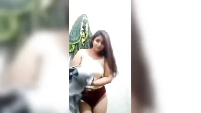 Gouthami reddy manthena removing nighty peticoat showing milky boobs in bathroom