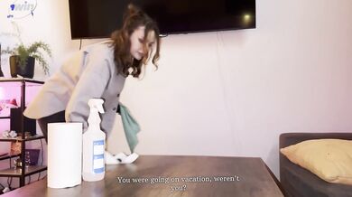 Hot housekeeper takes jugs for vacation - XXX!