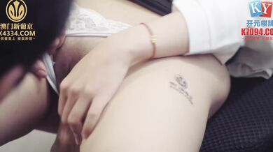 Boss Seduces Secretary In Office