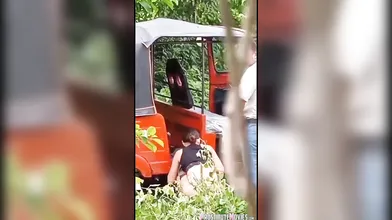 Mexican girl gets Creampie in golf cart