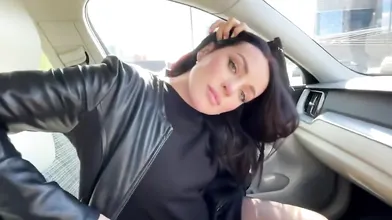 Brunette Cougar DP Swallows