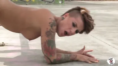 Baby Reed - Los Skaters TambiÃ©n Follan [PornBusters.org]