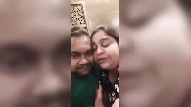 chubby couple fuck one
