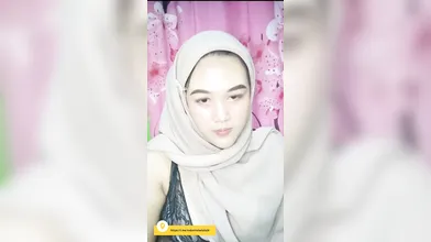 Bokep Live Tante Cha Colmek Asik Banget Dikamar