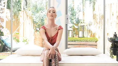 Kaittie Amateur Blonde Fingering Her Pussy