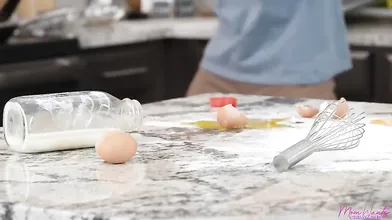 MomWantsCreampie - Brianna Coppage - Inside Of Stepmom