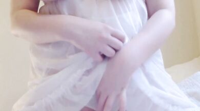 Horny Slut Masturbating In Bed
