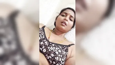 Gouthami reddy manthena fingering Hard with cucumber & Showing black sexy bra