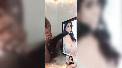 Actress shriya saran big cleavage tribute