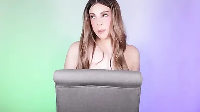 QueenAnnellea - Surrender and Send