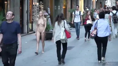 Dominka Nude In Public - Cox A