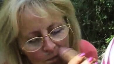 Mature Dogging