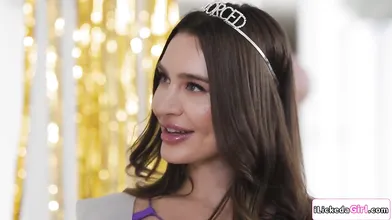 Divorced big tits lesbian couple fucking their new roommates