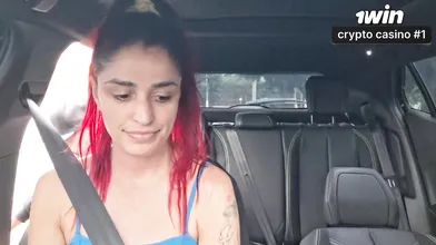 Motorista de aplicativo flagra passageiro se masturbando durante viagem.