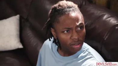 Black stepson fucks and makes his blonde stepmom squirt