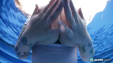 Wet Tee Teaser - Dors Feline