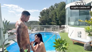 Fodendo aquela mulher com força e intensidade em cena quente e excitante.