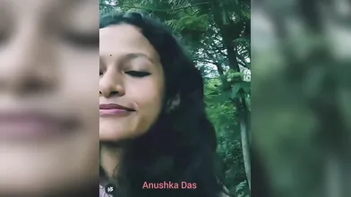 Hot indian UOH college girl Anushka