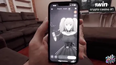 A Ani Grok do X realiza um cosplay provocante com Amberzinha e QroZne neste víde