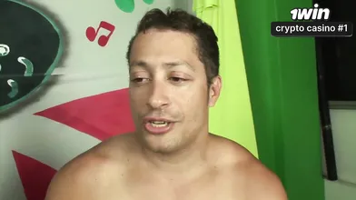 A brasileira está sempre pronta para uma transa ardente em pornografia gonzo!