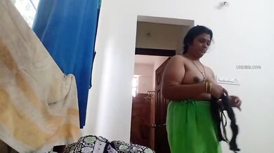 My aunty dress change