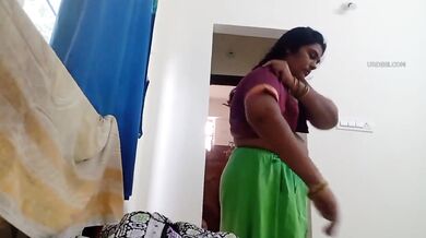 My aunty dress change