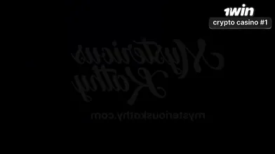 Mulher brasileira dançando sem roupa interior em saia curta com movimentos sensu